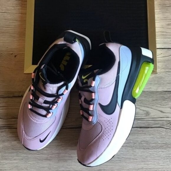 NIKE AIR MAX VERONA WOMEN'S US SIZE 9 BRAND NEW IN BOX - Picture 2 of 8
